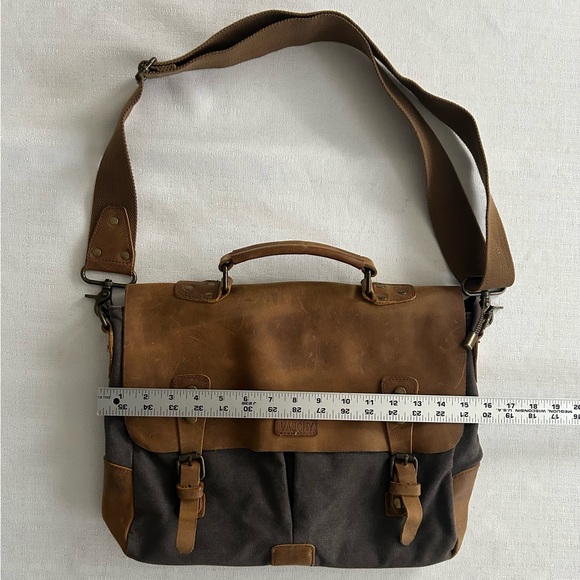 VASCHY CommuniCarry Messenger Bag - Picture 9 of 16